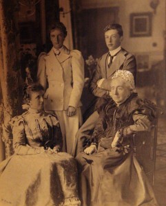 Mary Black with her mother and children, 1896